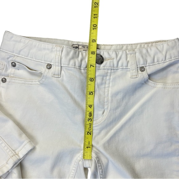 Free People High Rise Busted Skinny Jeans White Sz:25 - Picture 11 of 16